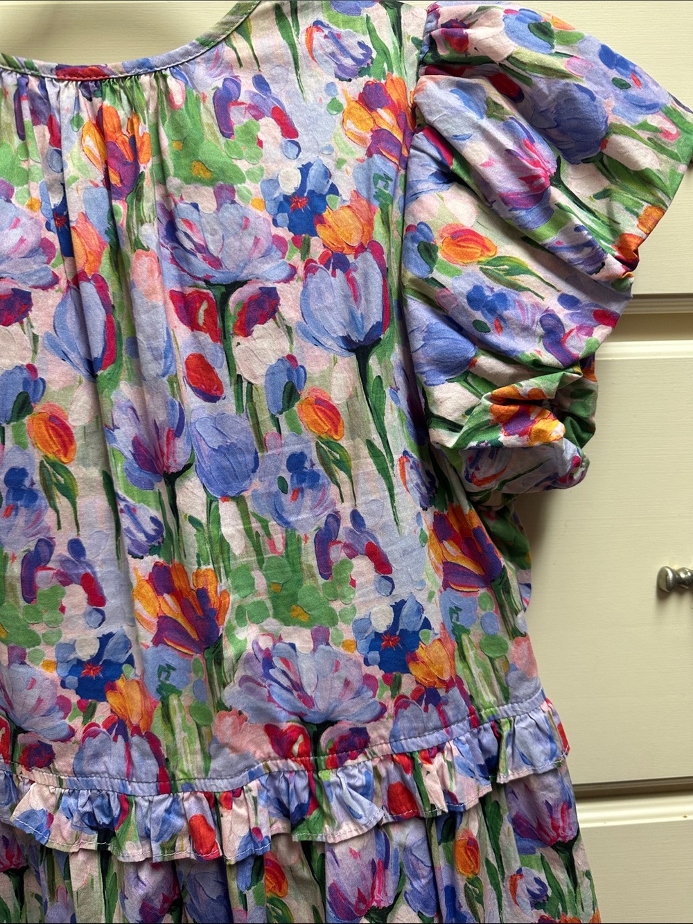 entro Lavender Floral Puff-Sleeve Top with Ruffle Details - Picture 7 of 8